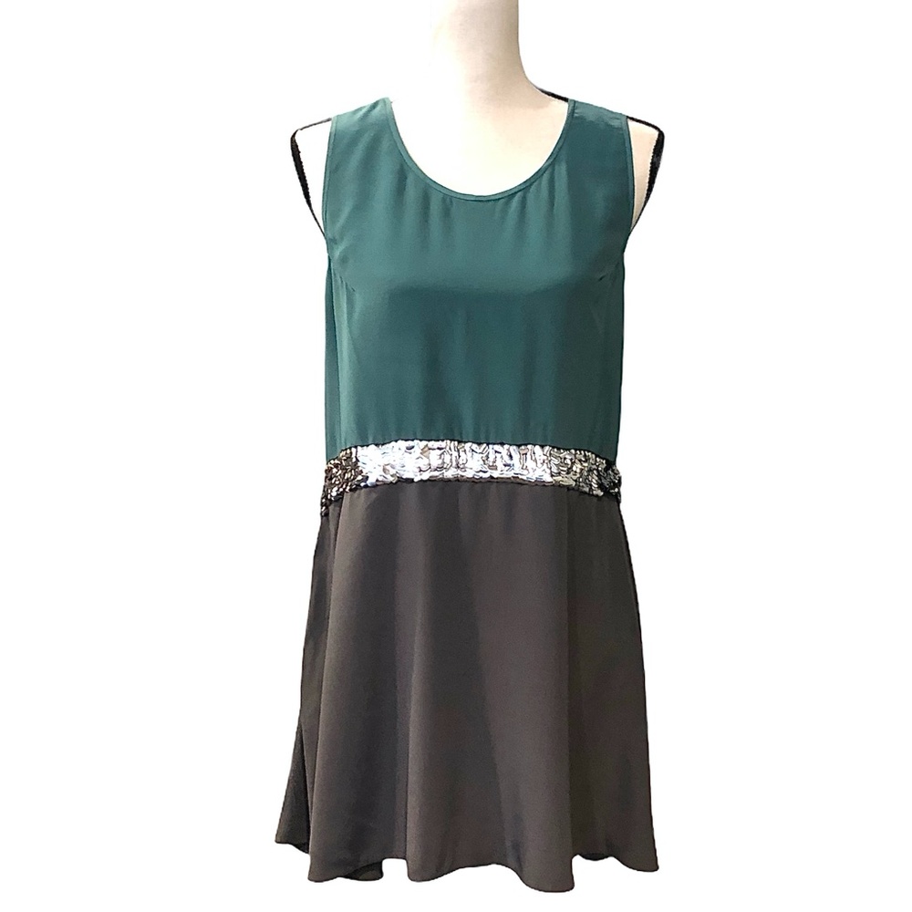 VERA WANG COLLECTION GREEN/GRAY SILK TANK FIT & FLARE DRESS W SILVER PAILETTES